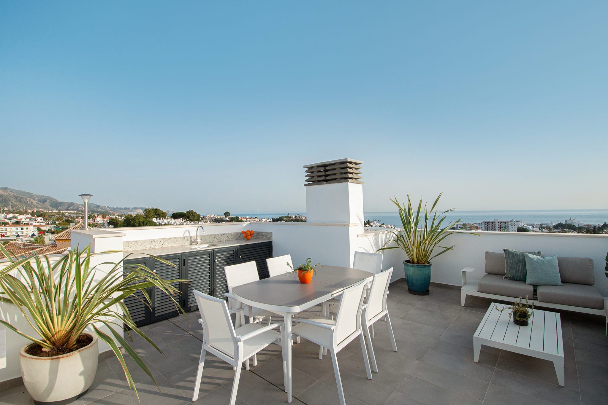 24 Sky Hill Show House 12