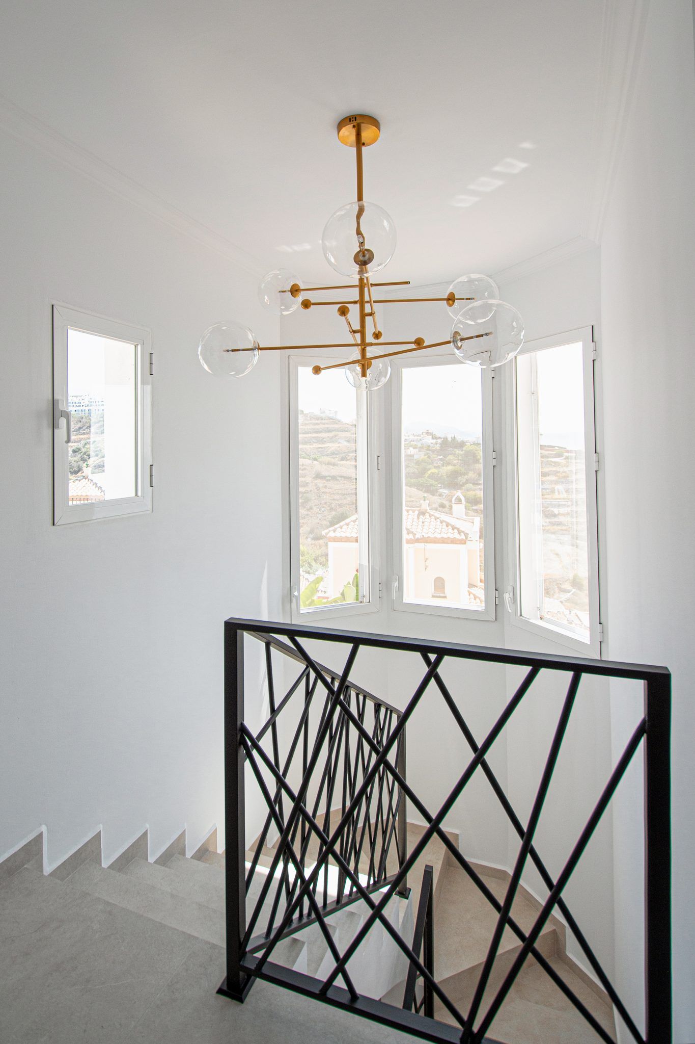35 Tamango Hill